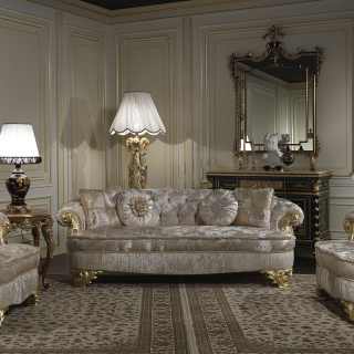 Classic sofa made in Italy